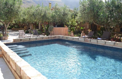 Castelluzzo Villa | Scent Olive Retreat - Olive Retreat
