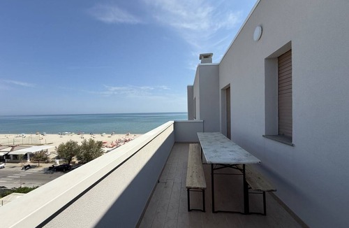 Marzocca Apartment | SE278 – Senigallia, seafront two-bedroom apartment with balconies and parking space