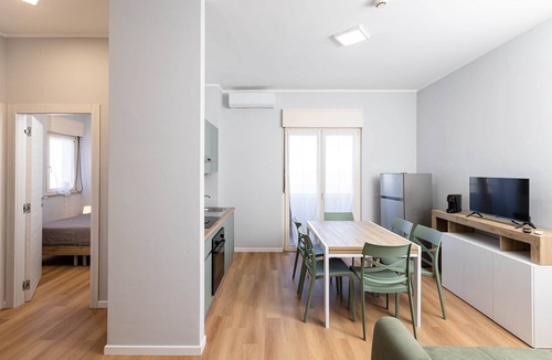Margherita di Savoia Apartment | Sea View Apartment