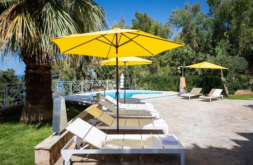 Torre Colonna-sperone Villa | Sea-View Villa with Private Pool between Palermo & Cefalù