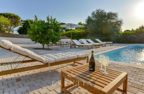 Isola Villa | Sea View Villa with Pool facing Ortigia, Etna View