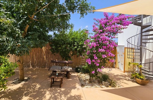 Neviano House | Serendila a few km from Gallipoli - great for families and groups, with garden