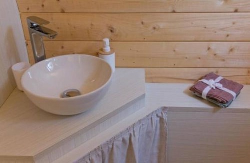Marzi Bed & Breakfast | Sleeping in a Barrel - Antiche Vigne Pironti - Mantonico