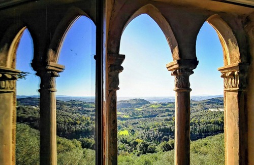 Campiglia Marittima House | Small castle with sea view in Campiglia Marittima