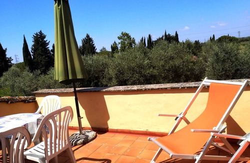 Fauglia Apartment | Sogno Toscano: casale dell'800 con piscina privata e oasi nel verde