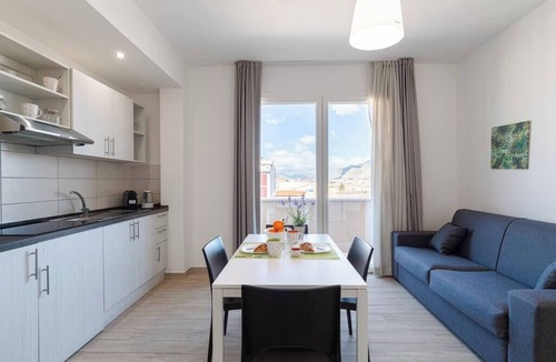 Corso dei Mille - Sant'Erasmo Apartment | Solemar Sicilia Multisuite Family 8.3