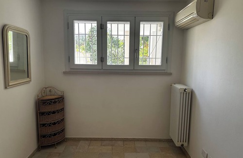 Querceta Apartment | Spacious 4-bedroom apartment with WiFi, AC in Seravezza