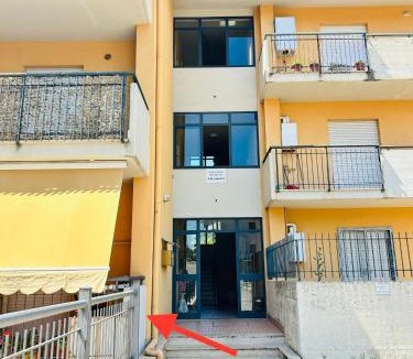 Fiuggi Apartment | Spazioso appartamento a Fiuggi con 2 camere, 2 balconi e vista montagna