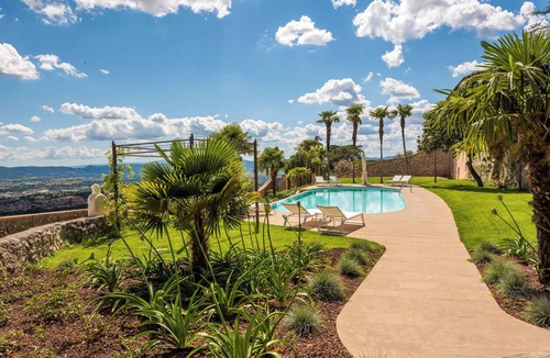 Terni Villa | Spectacular 18th-century Mansion with pool
