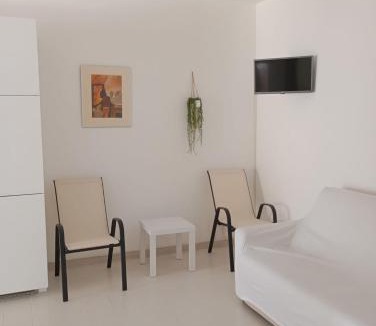 Capitolo House | Spendida Villetta al Capitolo - The White Retreat