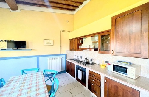 Spoleto Apartment | Spoleto Poolside-APT 5 - Spoleto centre 0.7 km, Rome 60 km, car not essential