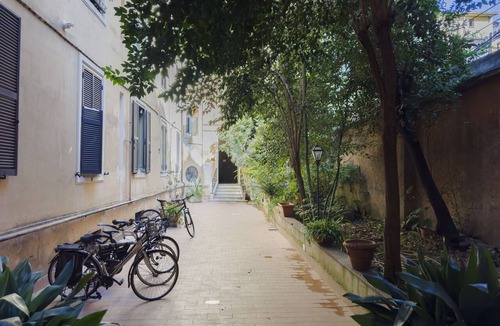 Rione XIV Borgo Apartment | St. Peter Beautiful 2BR Apartment