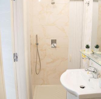 Santa Maria A Vico Bed & Breakfast | Stanza Aragona