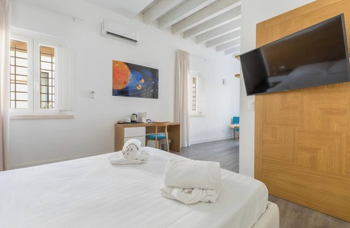 Isola del Borgo Antico House | Star Suite con Terrazza by BarbarHouse