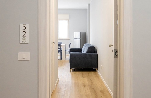 Margherita di Savoia Apartment | Street View Apartment