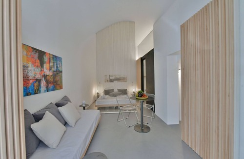 Ostuni Apartment | Studio Apartment “Voltabianca Suite” in Central Location with Wi-Fi
