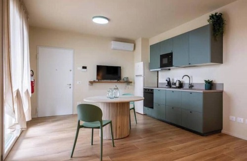Pisa Apartment | Studio Apartment with Balcony Tower View - New, 900 m from Center