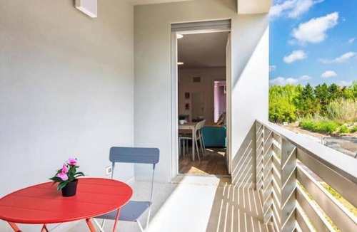 Pisa Apartment | Studio Apartment with Double Balcony - 900 m from Tower, Private Park