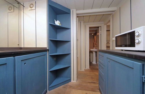 Rione IV Campo Marzio Apartment | Studio con Soppalco Via Gregoriana Vicino Piazza di Spagna
