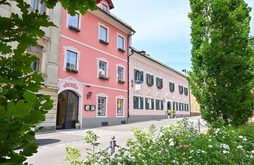 Obervellach House | Studio - Halbpension - Landhotel Pacher