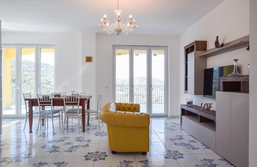 Laureana Cilento Apartment | Stunning Apartment In Laureana Cilento