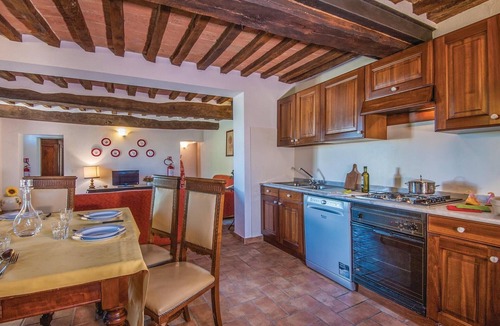 Monteroni d'Arbia House | Stunning home in Monteroni d´Arbia SI