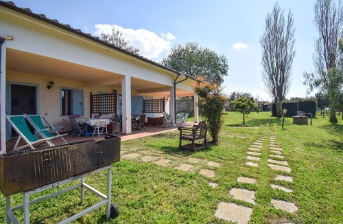 Pescia Romana House | Stunning home in Pescia Romana with swimming pool