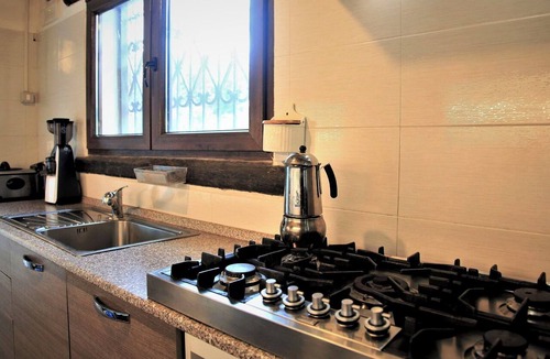 Chiaramonte Gulfi Villa | Stunning private villa with A/C, WIFI, private pool, TV, patio, pets allowed and panoramic view