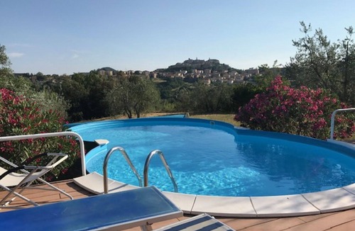 Montepulciano Villa | Stunning private villa with private pool, WIFI, TV, patio, pets allowed and panoramic view