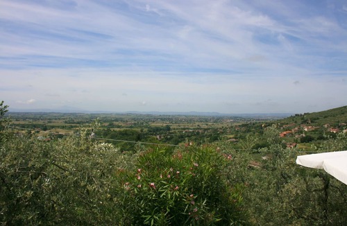 San Pietro a Cegliolo Villa | Stunning private villa for 5 people with private pool, WIFI, A/C and pets allowed