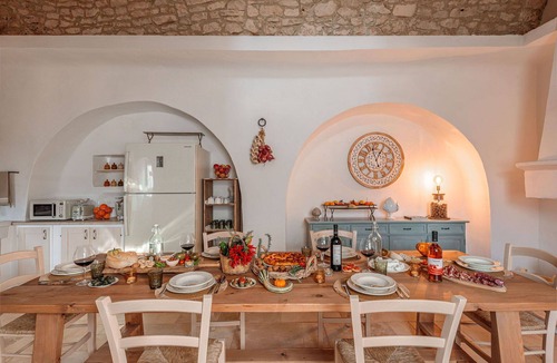 Martina Franca Villa | Stunning private villa with A/C, WIFI, private pool, TV, patio and panoramic view, close to Ostuni