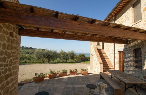 Torricella Villa | Stunning private villa with private pool, WIFI, A/C, hot tub, TV, patio, pets allowed and parking