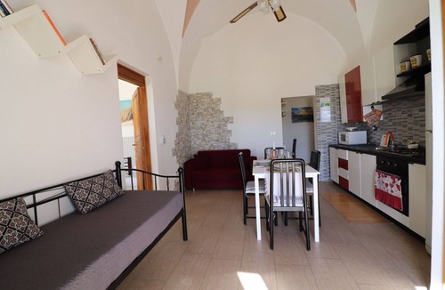 Otranto Historic Centre House | Stunning private villa for 4 people with A/C, WIFI and TV