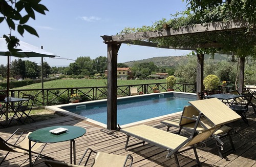 Cortona Villa | Stunning private villa with WIFI, private pool, A/C, TV, patio and panoramic view, close to Cort.