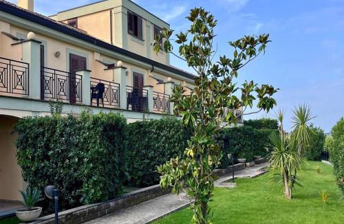 Settecamini House | Stunning Roman Holiday VIlla for 5