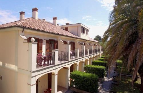 Settecamini House | Stunning Roman Holiday VIlla for 5