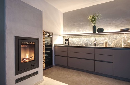 Eibiswald House | Stunning view | 2 bathrooms, 2 toilets, fireplace, electric charging station