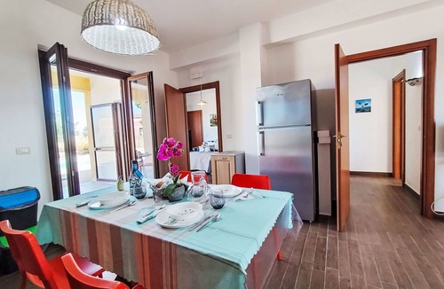 Casa Papa House | Stunning villa for 4 people with WIFI, A/C, private pool, TV and terrace