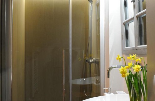 Castello House | Stylish Self-Contained Room & Bath in Castello between Biennale & San Marco