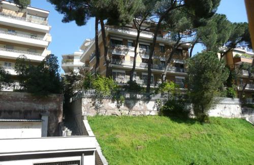 Quartiere XVII Trieste Apartment | SUITE 14 - Appartamento delizioso in ROMA Centro- 200 mt da METRO B