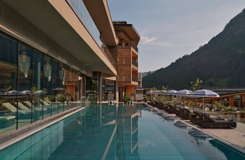 Grossarl House | Suite Deluxe | 1-2 nights - The Edelweiss Salzburg Mountain Resort