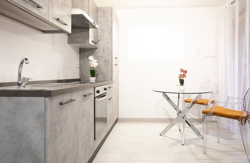 Rione V Ponte Apartment | Suite Navona With Jacuzzi