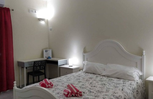 Mesagne Bed & Breakfast | Suite Paris