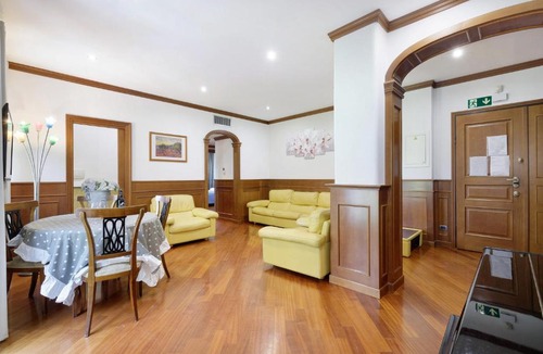 Quartiere XVII Trieste Apartment | Suite Somalia Roma