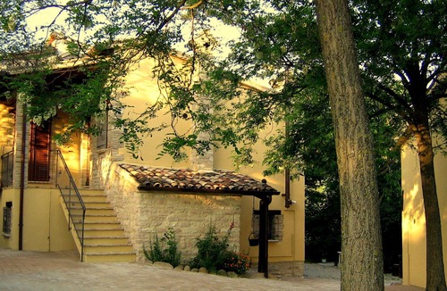 Cagli House | SUNFLOWERS (4 PEOPLE)