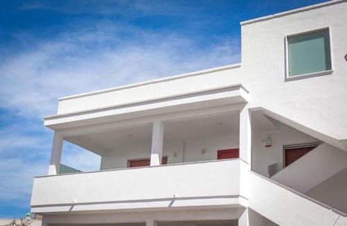 Scala di Furno Apartment | Sunkiss Apartment 500mt dal mare