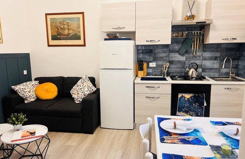 Livorno Apartment | Sunny Sands Apartment