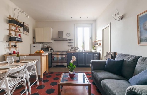 Testaccio Apartment | Sunny Testaccio Beautiful apartment