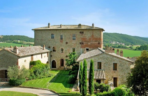 Castiglione della Valle Apartment | Superior by Interhome