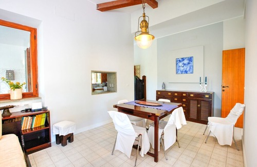 Ansedonia Villa | Swanky Villa in Ansedonia near Feniglia Beach